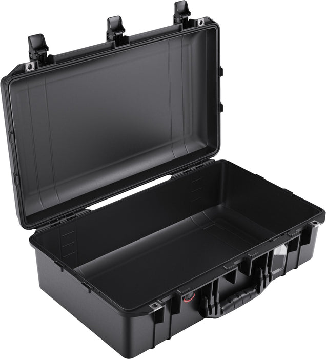 Pelican 1555 Air Case, No Foam (Black)