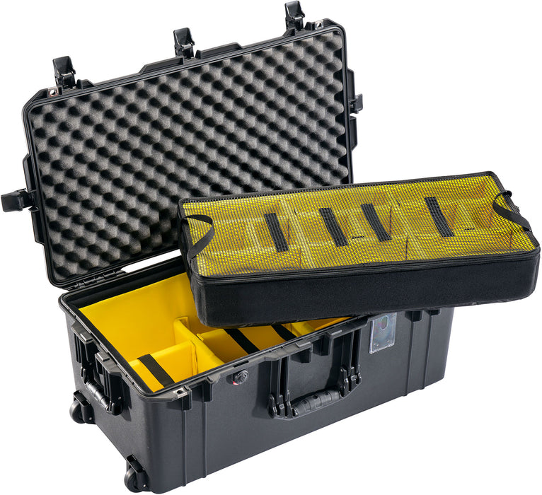 Pelican 1626 Air Case with Padded Dividers (Black)