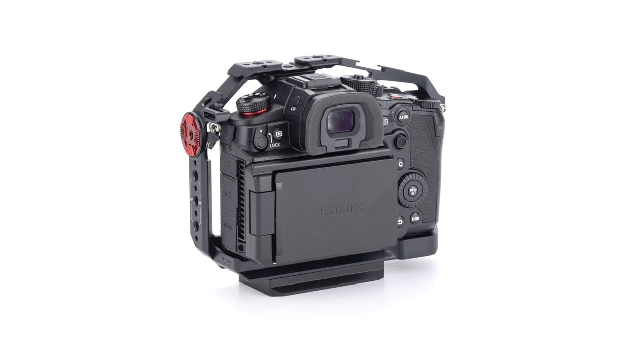 Tilta Camera Cage for Panasonic GH6/GH7 (Black)