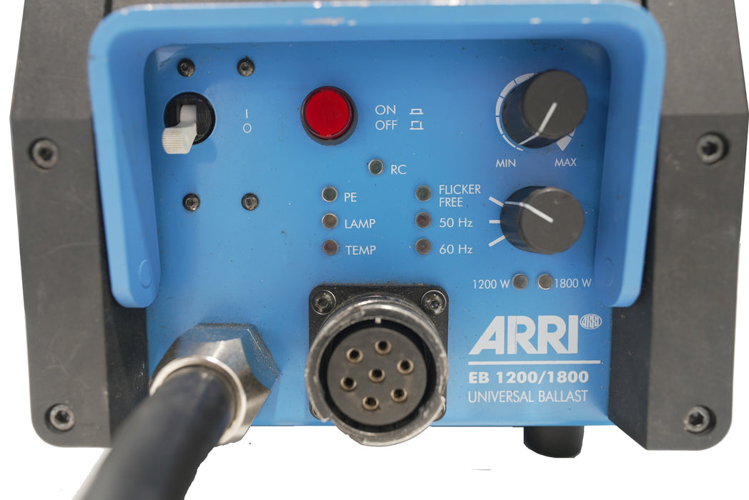 Arri M18 1800W Lamp w/ Ballast (USED)
