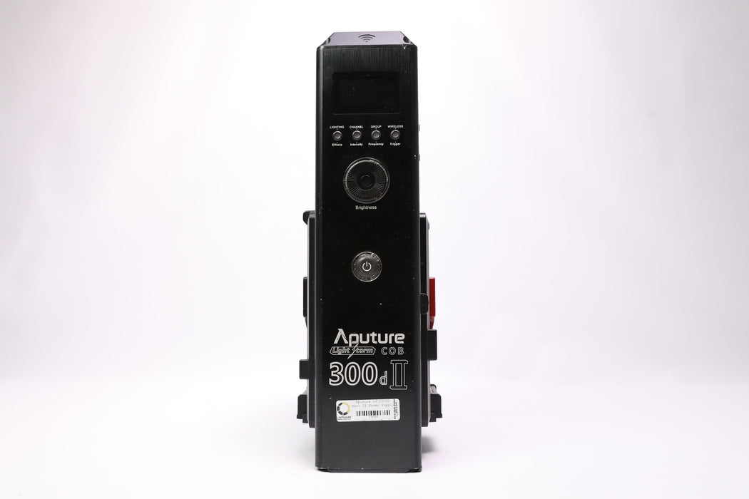 Aputure LS 300D II Daylight LED Fixture  (USED)