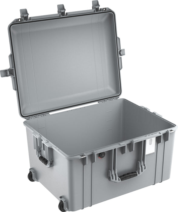 Pelican 1637 Air Case, No Foam (Silver)