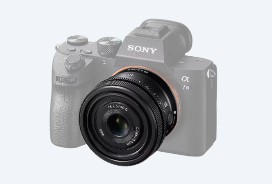 Sony FE 40mm F2.5 G Full Frame Lens