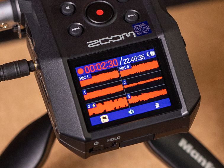 Zoom H6essential 6-Track 32-Bit Float Portable Audio Recorder
