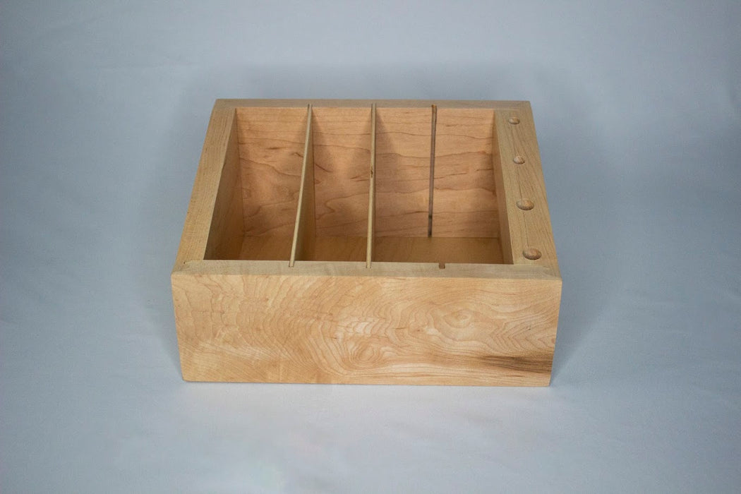 Latimer Front Box Plain