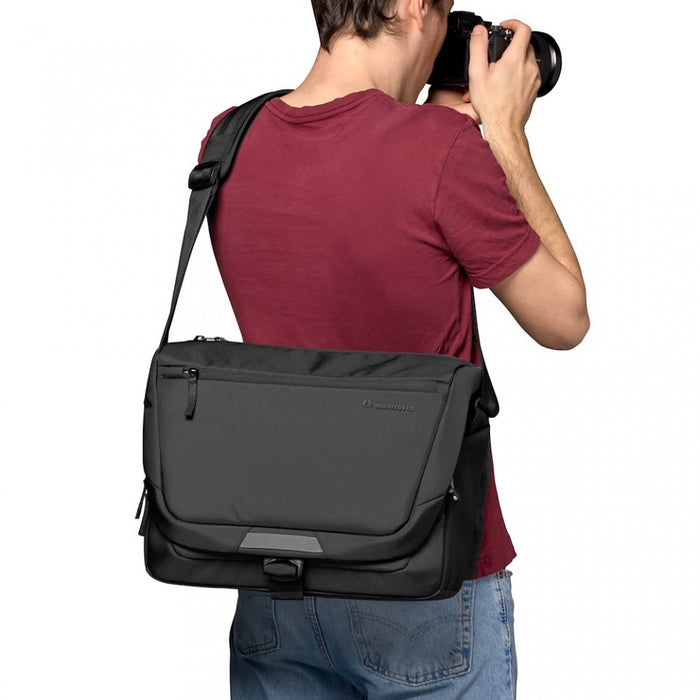 Manfrotto Advanced Messenger M III 16L Camera Bag (Medium)