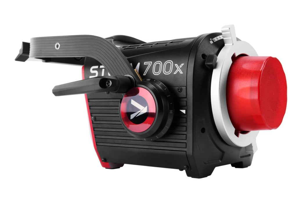 Aputure STORM 700x