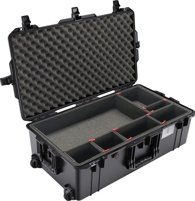 Pelican 1615 Air Case with Trekpak Insert (Black)