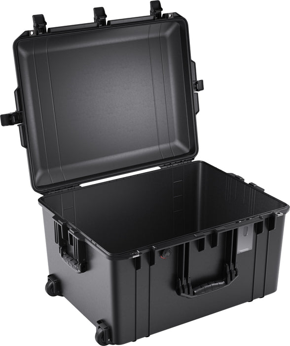 Pelican 1637 Air Case, No Foam (Black)